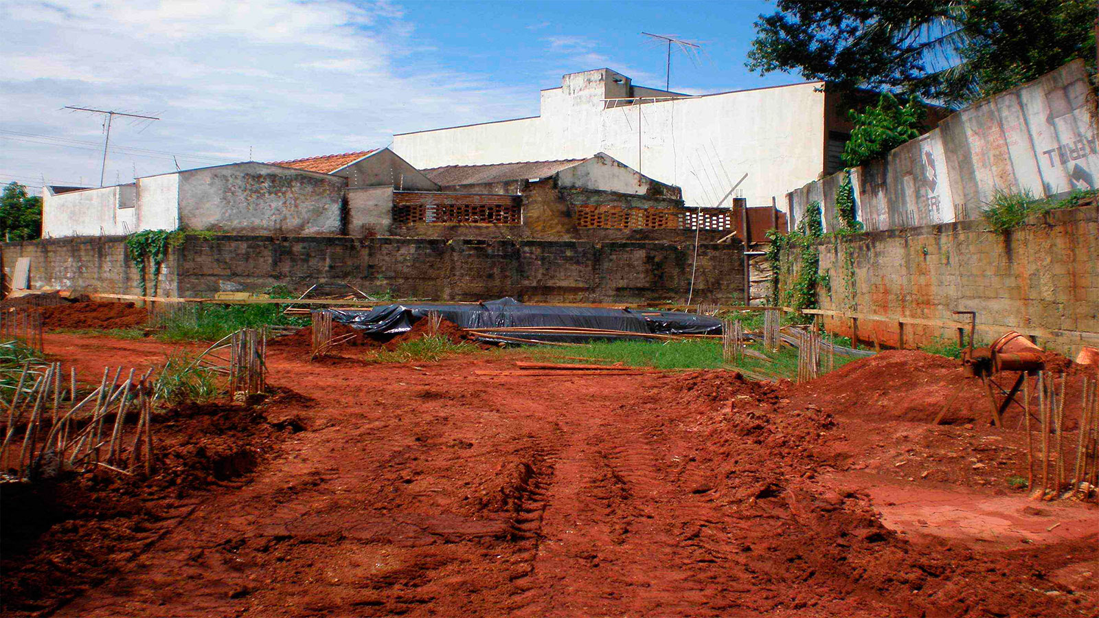 Preparação do canteiro de obras